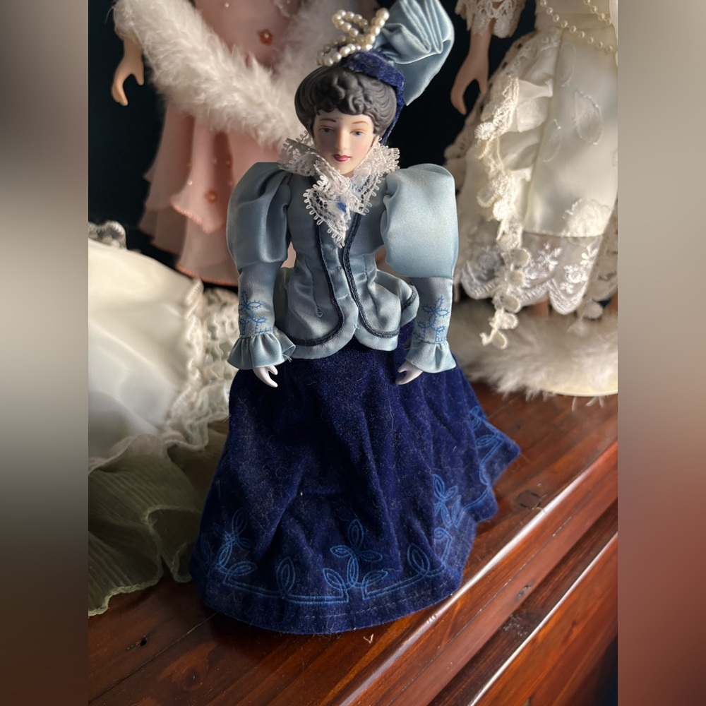 Vintage Victorian Porcelain Doll